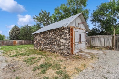 Beautifully remodeled 3-bed, 1-bath country home on  1/2  acre on Twin Falls Municipal Golf Course in Idaho - for sale on GolfHomes.com, golf home, golf lot