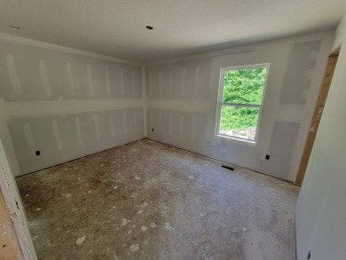 Brand New Construction Bi-Level! 4 Bed, 3 Full Bath, Upper on Eagle Creek Country Club in Kentucky - for sale on GolfHomes.com, golf home, golf lot