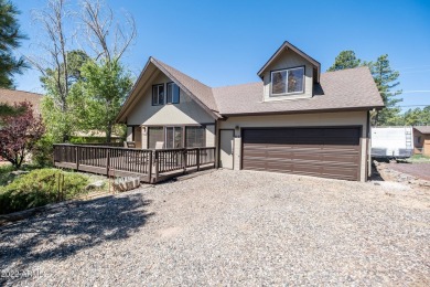 Wow! This 5 bedroom or 4+ game room sleeps 12-15 and is located on Pinewood Country Club in Arizona - for sale on GolfHomes.com, golf home, golf lot