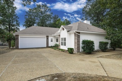 Welcome to your lakeside retreat on the desirable east side and on Granada Golf Course in Arkansas - for sale on GolfHomes.com, golf home, golf lot
