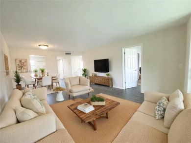 AMAZING 2/2 first floor condo in Sunrise Lakes! Quiet community on Sunrise Lakes Phase IV Golf Course in Florida - for sale on GolfHomes.com, golf home, golf lot