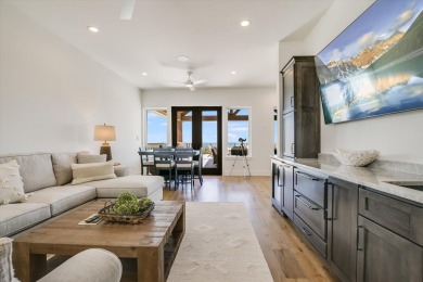 Wanting a new construction home in the exclusive golf community on Summit Rock Golf Course in Texas - for sale on GolfHomes.com, golf home, golf lot