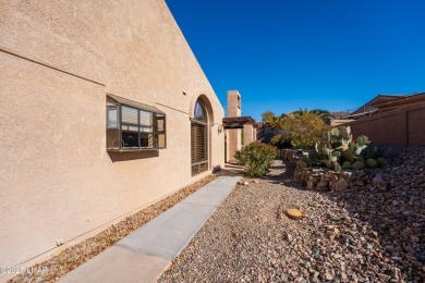 Desirable end unit at Stonebridge golf course community! on London Bridge Golf Course in Arizona - for sale on GolfHomes.com, golf home, golf lot