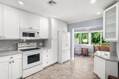 Beautifully renovated 3-bedroom, 2-bath second-floor condo on Quail Ridge Golf Course and Country Club in Florida - for sale on GolfHomes.com, golf home, golf lot