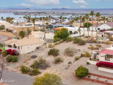 Here's a great lot with tons of potential located in a very on London Bridge Golf Course in Arizona - for sale on GolfHomes.com, golf home, golf lot