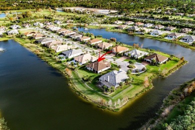 Buyer's Agents Welcome! This 1/3 Acre Waterfront Estate Home on Palm Beach Gardens Golf Course in Florida - for sale on GolfHomes.com, golf home, golf lot