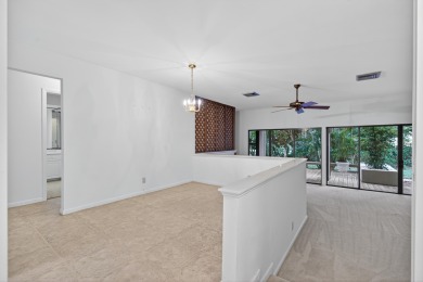 Amazing opportunity to own a 3 bedroom, 3 bath townhouse with an on Jonathans Landing Golf Club in Florida - for sale on GolfHomes.com, golf home, golf lot