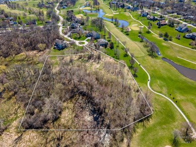 Welcome to a dream homesite nestled in the picturesque town of on Turnberry Country Club in Illinois - for sale on GolfHomes.com, golf home, golf lot