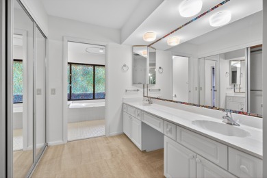 Amazing opportunity to own a 3 bedroom, 3 bath townhouse with an on Jonathans Landing Golf Club in Florida - for sale on GolfHomes.com, golf home, golf lot