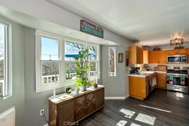 PRICED TO SELL!!! Gorgeous Lake Rights Area Home with stunning on Lake Arrowhead Country Club in California - for sale on GolfHomes.com, golf home, golf lot