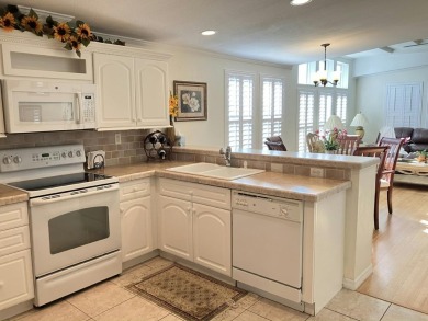 Beautiful 2BR/2BA + den with stunning golf course views! Enjoy on Fairways Country Club in Florida - for sale on GolfHomes.com, golf home, golf lot