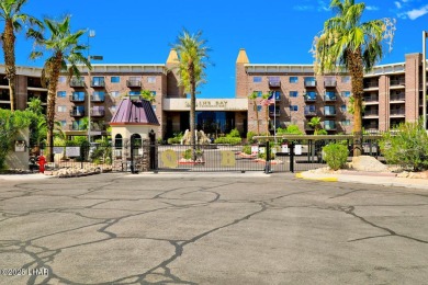 Welcome to this updated, fully furnished, corner penthouse unit! on London Bridge Golf Course in Arizona - for sale on GolfHomes.com, golf home, golf lot