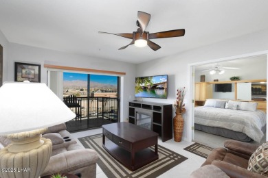 Welcome to this updated, fully furnished, corner penthouse unit! on London Bridge Golf Course in Arizona - for sale on GolfHomes.com, golf home, golf lot