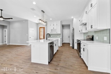 Owner-Agent. Discover the latest build by Crosswise Homes! This on Tangle Oaks Golf Club in Texas - for sale on GolfHomes.com, golf home, golf lot