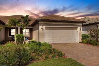 Welcome home to your better than new *SMART* villa in River Hall on River Hall Country Club in Florida - for sale on GolfHomes.com, golf home, golf lot