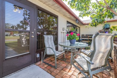 Are you dreaming of becoming a Snowbird or are you looking for a on Highland Lakes Executive Golf Course in Florida - for sale on GolfHomes.com, golf home, golf lot