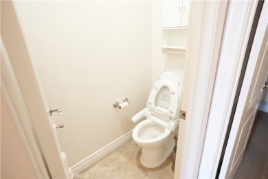 Motivated Seller! Lakefront Condo in Silver Lakes

Don't miss on Silver Lakes Golf Course in California - for sale on GolfHomes.com, golf home, golf lot