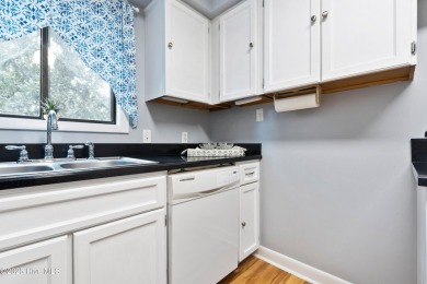 Don't miss the opportunity to own this lovely, well maintained on Oak Island Golf Club in North Carolina - for sale on GolfHomes.com, golf home, golf lot