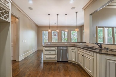Exquisite Country Club Living in Governors Towne Club

Welcome on The Governors Towne Club in Georgia - for sale on GolfHomes.com, golf home, golf lot