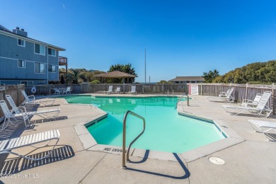 Don't miss the opportunity to own this lovely, well maintained on Oak Island Golf Club in North Carolina - for sale on GolfHomes.com, golf home, golf lot