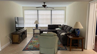 FURNISHED - Nice and Large 2/2 PLUS A DEN! 1385 SF , Spacious on The Country Club At Boca Raton in Florida - for sale on GolfHomes.com, golf home, golf lot