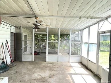 Tucked away just a couple of blocks from the SPAR Complex and on Frasch Park Golf Course in Louisiana - for sale on GolfHomes.com, golf home, golf lot