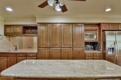 1st CLASS CUSTOM GOLF COURSE HOME IN GATED DCBE with amenities on De Cordova Bend Country Club in Texas - for sale on GolfHomes.com, golf home, golf lot