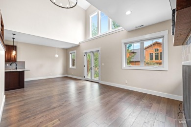This condo is less than five years old and in perfect condition on McCall Municipal Golf Course in Idaho - for sale on GolfHomes.com, golf home, golf lot