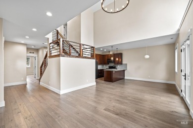 This condo is less than five years old and in perfect condition on McCall Municipal Golf Course in Idaho - for sale on GolfHomes.com, golf home, golf lot