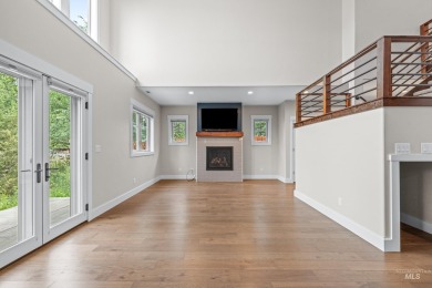 This condo is less than five years old and in perfect condition on McCall Municipal Golf Course in Idaho - for sale on GolfHomes.com, golf home, golf lot