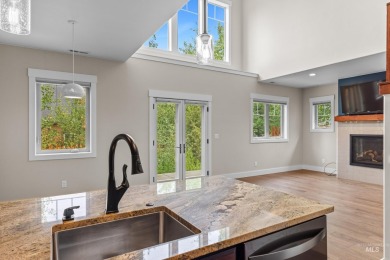 This condo is less than five years old and in perfect condition on McCall Municipal Golf Course in Idaho - for sale on GolfHomes.com, golf home, golf lot