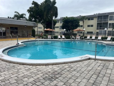 Beautiful one bedroom, one bathroom condo in Lauderhill East in on Lauderhill Golf Course in Florida - for sale on GolfHomes.com, golf home, golf lot