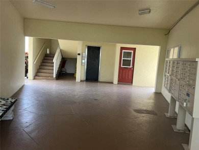 Beautiful one bedroom, one bathroom condo in Lauderhill East in on Lauderhill Golf Course in Florida - for sale on GolfHomes.com, golf home, golf lot
