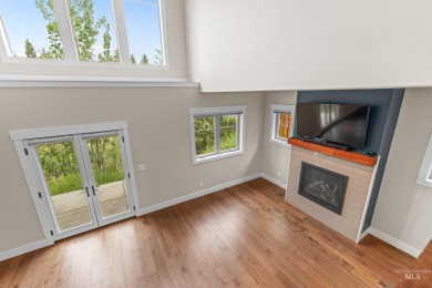 This condo is less than five years old and in perfect condition on McCall Municipal Golf Course in Idaho - for sale on GolfHomes.com, golf home, golf lot