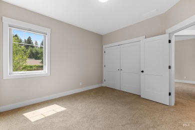 This condo is less than five years old and in perfect condition on McCall Municipal Golf Course in Idaho - for sale on GolfHomes.com, golf home, golf lot