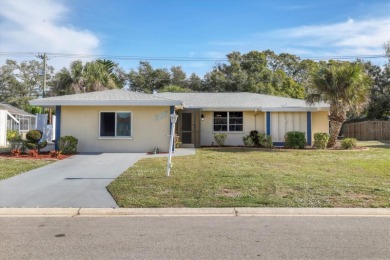 Under contract-accepting backup offers. SELLER MOTIVATED! Check on Venice East Golf Club in Florida - for sale on GolfHomes.com, golf home, golf lot