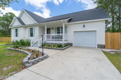 Rare find! Price Improvement! 
🌴 Rare Opportunity on on The Lakes Country Club in North Carolina - for sale on GolfHomes.com, golf home, golf lot