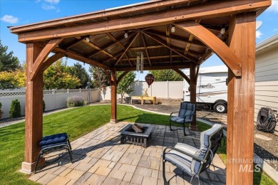 IMMACULATE and spacious single-level home on almost quarter-acre on Hunters Point Golf Club in Idaho - for sale on GolfHomes.com, golf home, golf lot