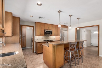 Spacious Single-Level Living in Desirable Moon Valley! Welcome on Moon Valley Country Club  in Arizona - for sale on GolfHomes.com, golf home, golf lot