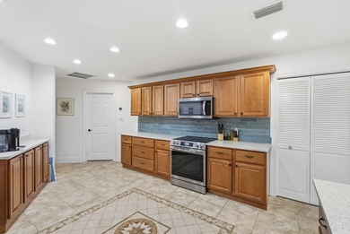 Located in the highly desirable Mariner Sands Country Club, this on Mariner Sands Country Club in Florida - for sale on GolfHomes.com, golf home, golf lot