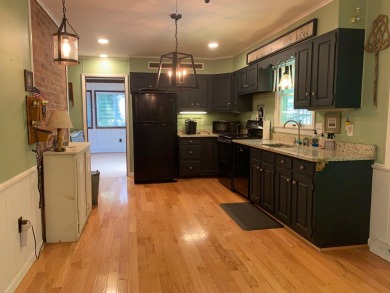 Single story living in Historic Buck Hill Falls.  This 3 bedroom on Buck Hill Golf Club  in Pennsylvania - for sale on GolfHomes.com, golf home, golf lot