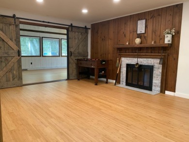 Single story living in Historic Buck Hill Falls.  This 3 bedroom on Buck Hill Golf Club  in Pennsylvania - for sale on GolfHomes.com, golf home, golf lot