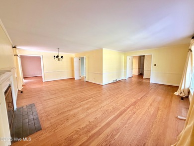 Classic Trent Woods Ranch with Golf Course Views Welcome to this on New Bern Golf and Country Club in North Carolina - for sale on GolfHomes.com, golf home, golf lot