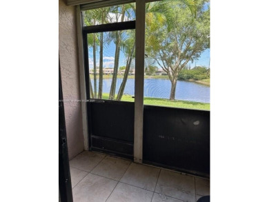 Beautiful condo in the heart of Pembroke Pines! First Floor on Pembroke Lakes Golf Club in Florida - for sale on GolfHomes.com, golf home, golf lot