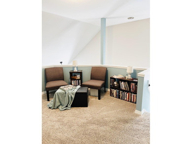 TURN KEY TOWNHOME! STUNNING remodeled in Crosswinds Landing!! on Fort Walton Beach Golf Course in Florida - for sale on GolfHomes.com, golf home, golf lot