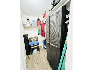 TURN KEY TOWNHOME! STUNNING remodeled in Crosswinds Landing!! on Fort Walton Beach Golf Course in Florida - for sale on GolfHomes.com, golf home, golf lot