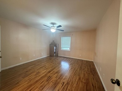 1 bedroom/1 bath villa within a short distance to Small Talk on Glade Springs Resort Golf Course in West Virginia - for sale on GolfHomes.com, golf home, golf lot