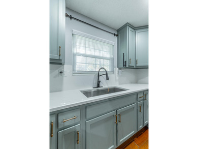 OPEN HOUSE - Sunday, December 14th 2-4 p.m. NEW PRICE! on Brown Acres Golf Club in Tennessee - for sale on GolfHomes.com, golf home, golf lot