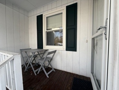 1 bedroom/1 bath villa within a short distance to Small Talk on Glade Springs Resort Golf Course in West Virginia - for sale on GolfHomes.com, golf home, golf lot