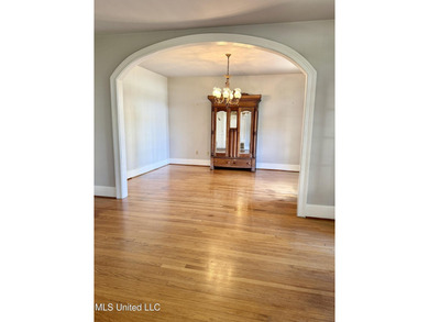 AWESOME HOME LOADED WITH CHARACTER & CHARM & READY FOR NEW on Duncan Park Golf Course in Mississippi - for sale on GolfHomes.com, golf home, golf lot